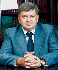 Суринов Александр Евгеньевич