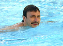 Александр Емельянов