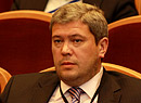 Александр Судаков