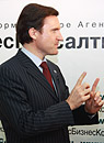 Юрий Колесников