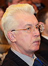 Александр Артамонов