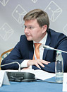 Сергей Иванов